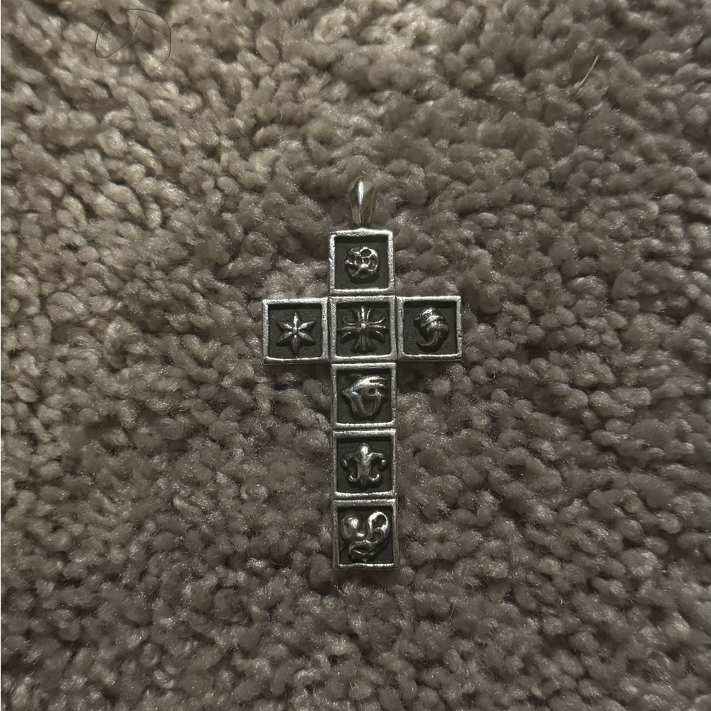 Chrome Hearts Multi-Frame Skull Pendant